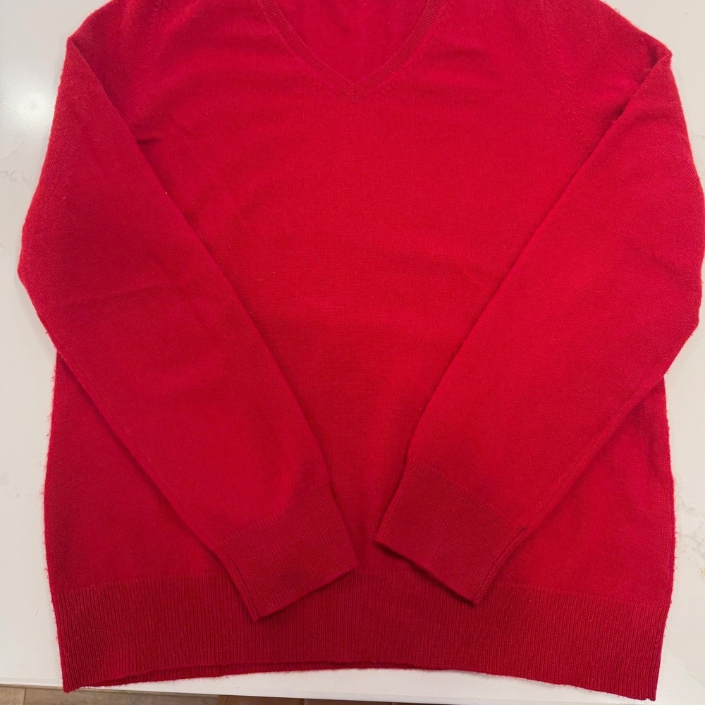 Talbots Women's Sweater Red Large Petite Cashmere Crewneck EUC